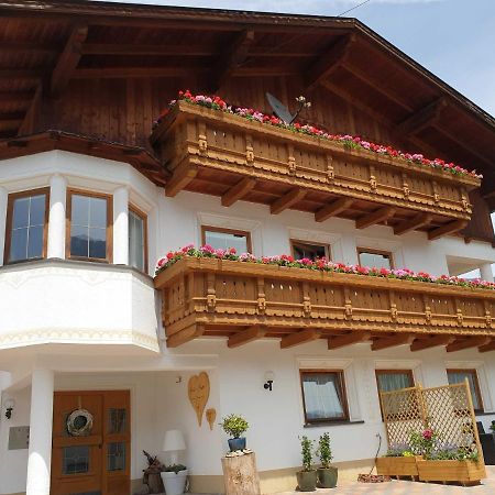 Haus Anna Ein Haus Mit Herz فليس المظهر الخارجي الصورة