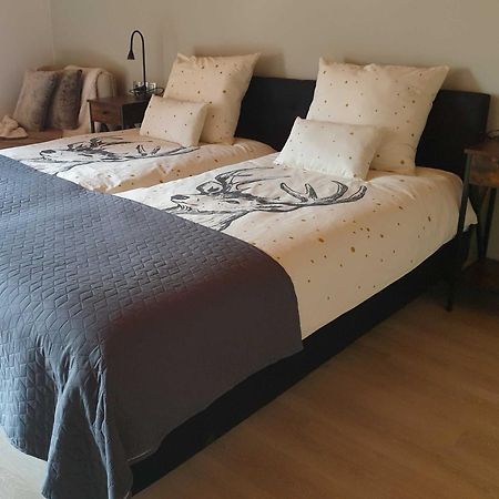 Haus Anna Ein Haus Mit Herz فليس الغرفة الصورة